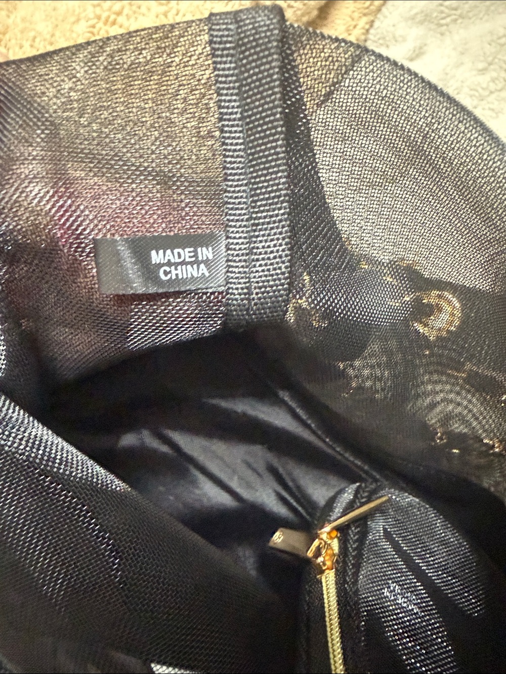 Chanel Mesh Tote Bag with a Pouch - Picture 5 of 6